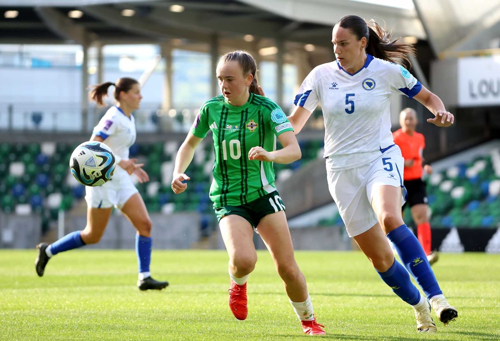 Keri Halliday v Bosnia.jpg Keri Halliday v Bosnia.jpg