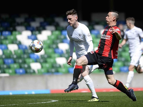 IN PICTURES: Crusaders see off Ballinamallard to lif...