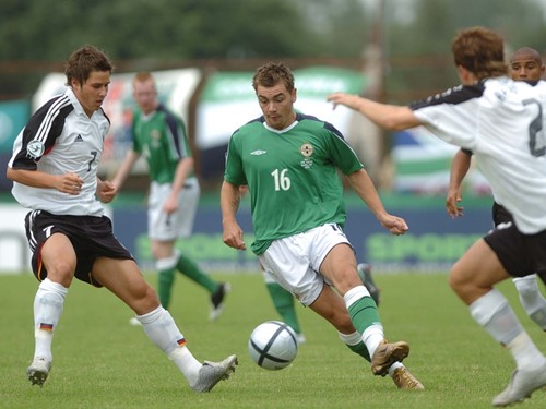U19 Euros 2005 NIR v GER 2.jpg