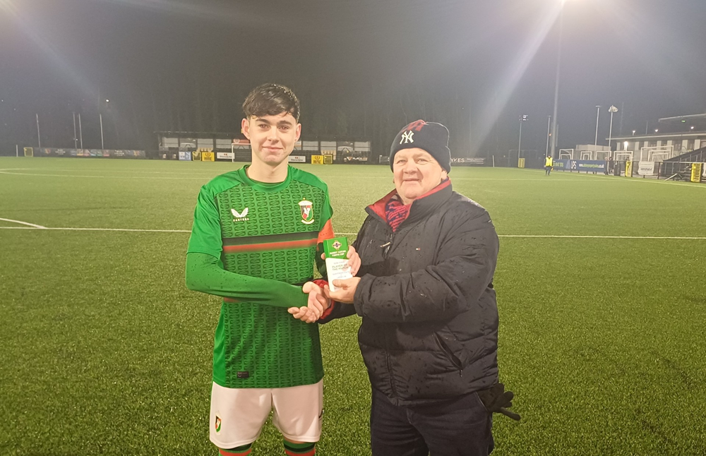 thumbnail_POTM-Harry-Cavan-Youth-Cup-Glentoran.png 